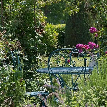 Wein Und Kallfels Guest house
