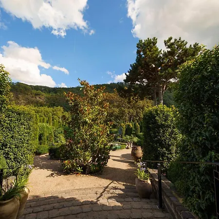 Wein Und Kallfels بيت ضيافة