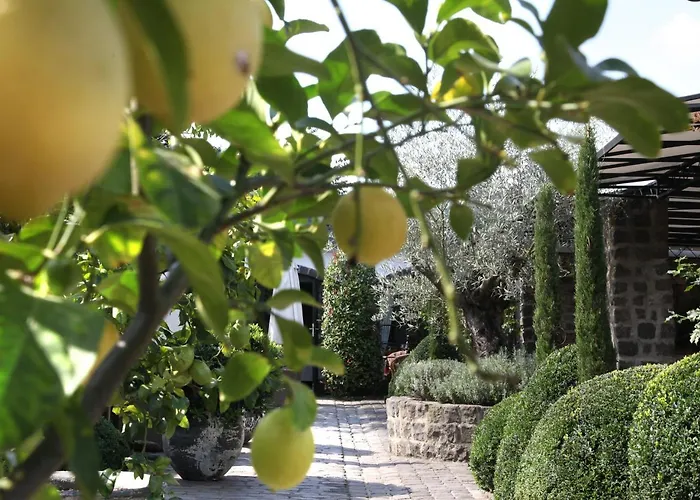 Gasthuis Wein Und Kallfels 4*